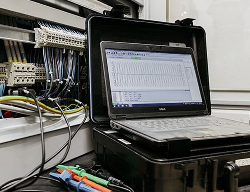 Computador en inspección